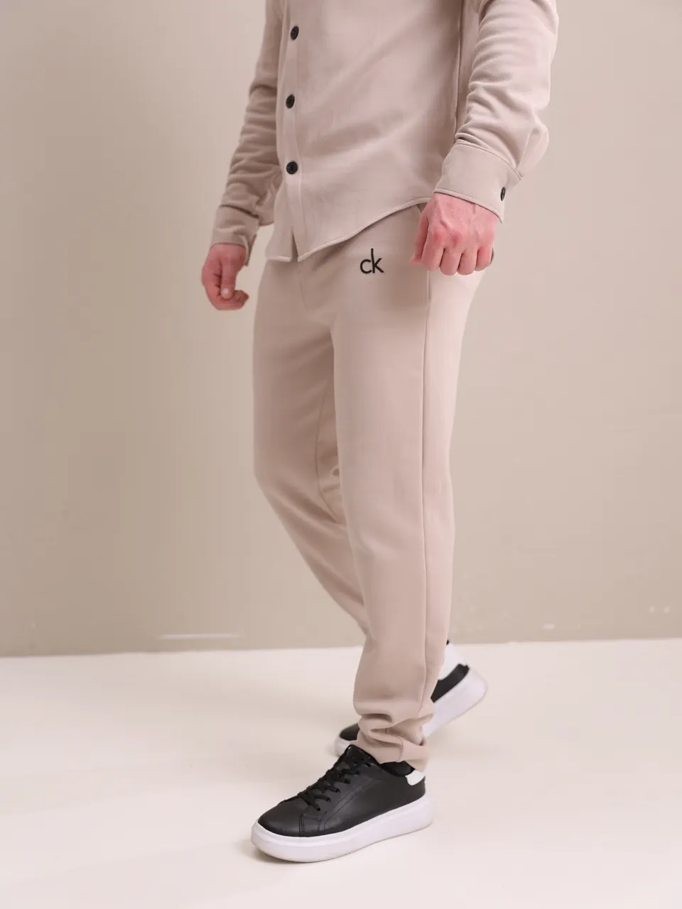 Костюм Calvin Klein