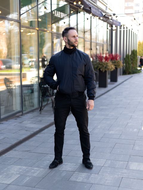 Бомбер