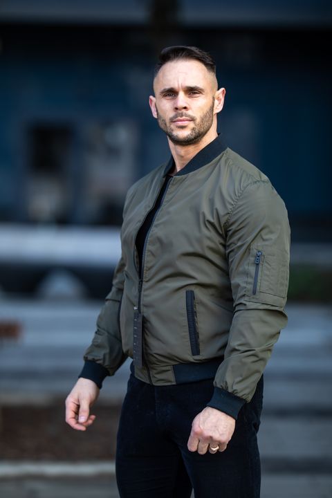 Бомбер